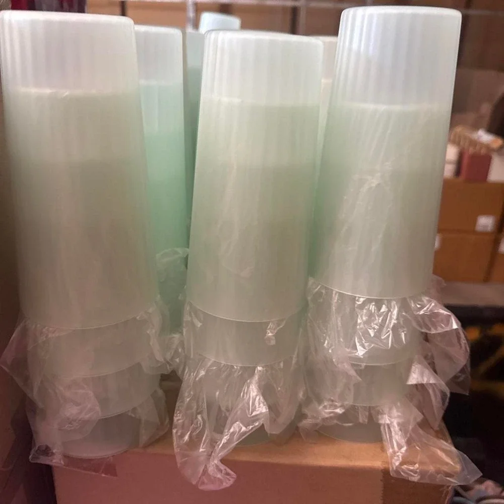 16 OZ Plastic cups (24 Count)